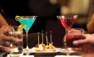 Cunard The Commodore Club