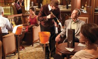 Cunard Veuve Clicquot Champagne Bar