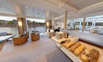 Buffet Dining