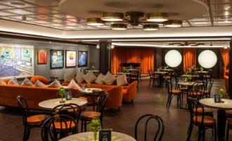 L Atelier Bar and Art