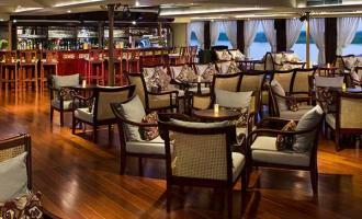 Bars & Lounges