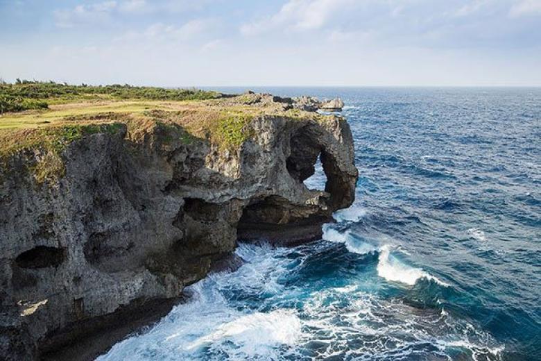 OKINAWA MANZA-MOU CLIFF