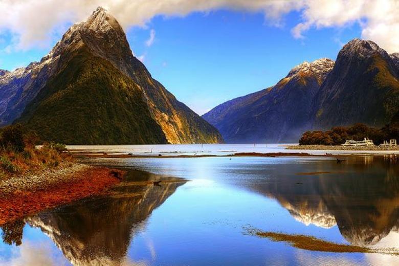 Milford Sound, New Zealand 