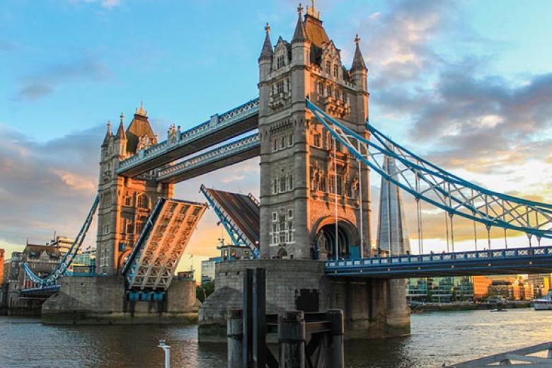 London, England 