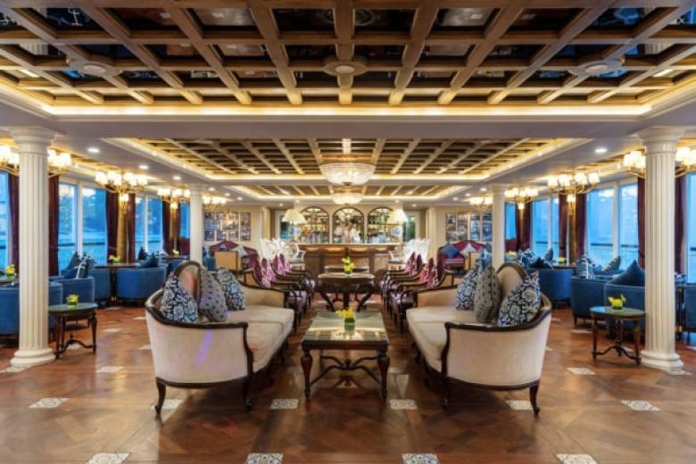 Uniworld Boutique River Cruises - Indoor Lounge