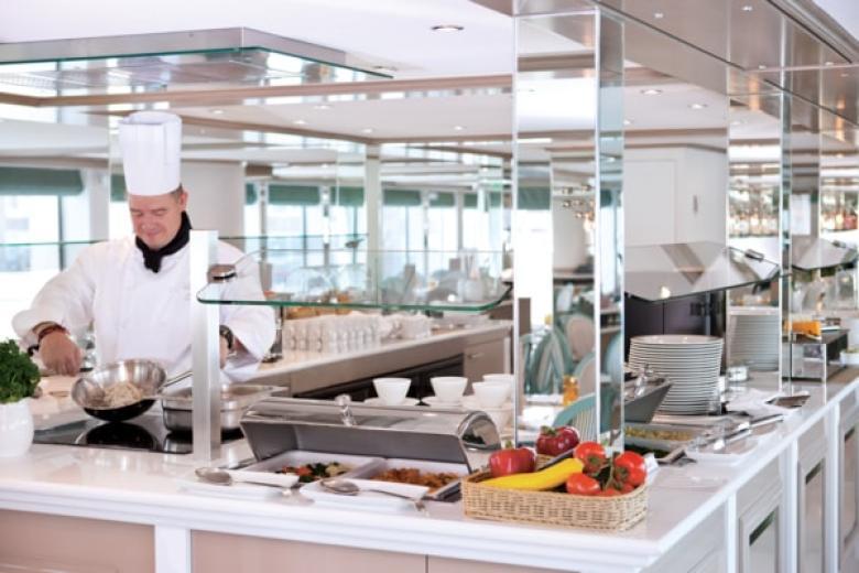 Uniworld Boutique River Cruises - Palace Restaurant