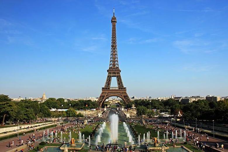Eiffel Tower, Paris 