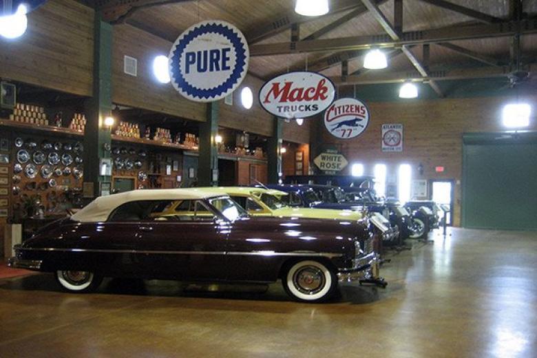 FORT LAUDERDALE ANTIQUE CARE MUSEUM