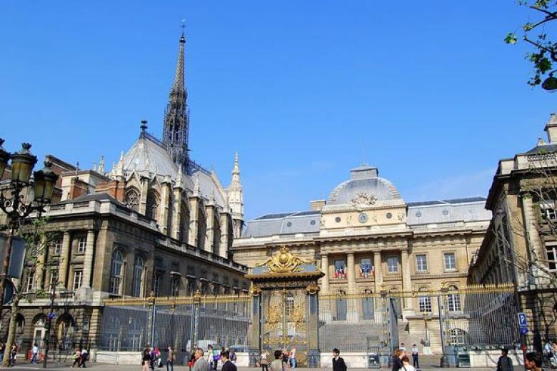 Paris Palais de Justice