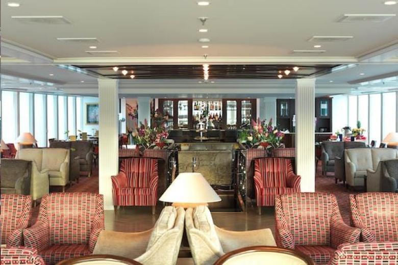 AmaWaterways - AmaDolce Lounge