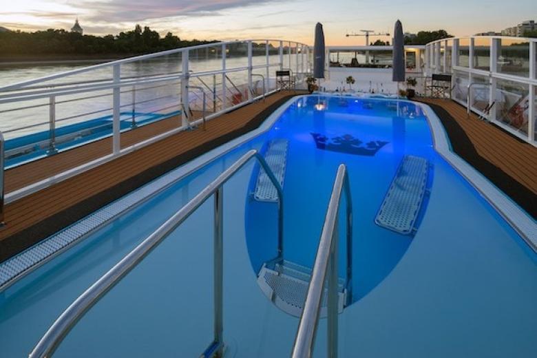 AmaWaterways - AmaKristina Pool