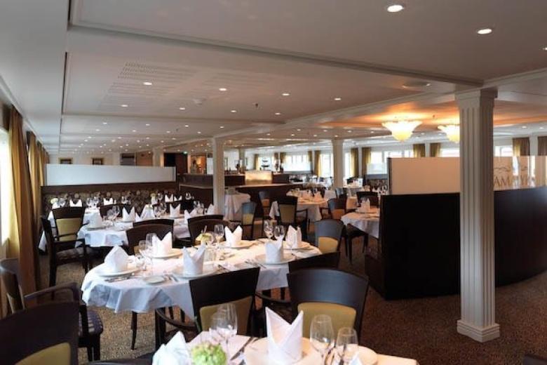 AmaWaterways - AmaLyra Restaurant