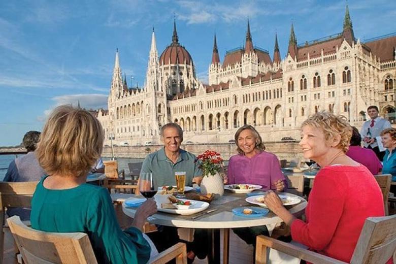 Aquavit Terrace
