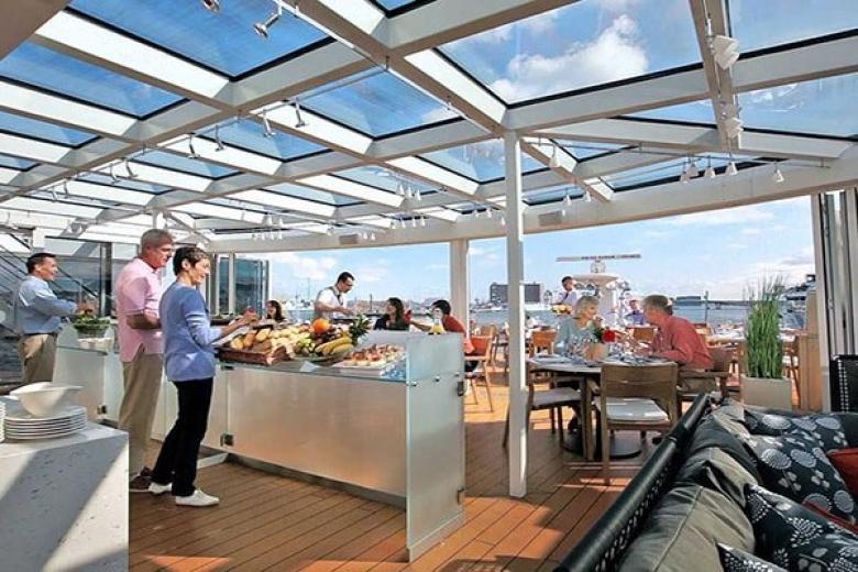 Aquavit Terrace Dining