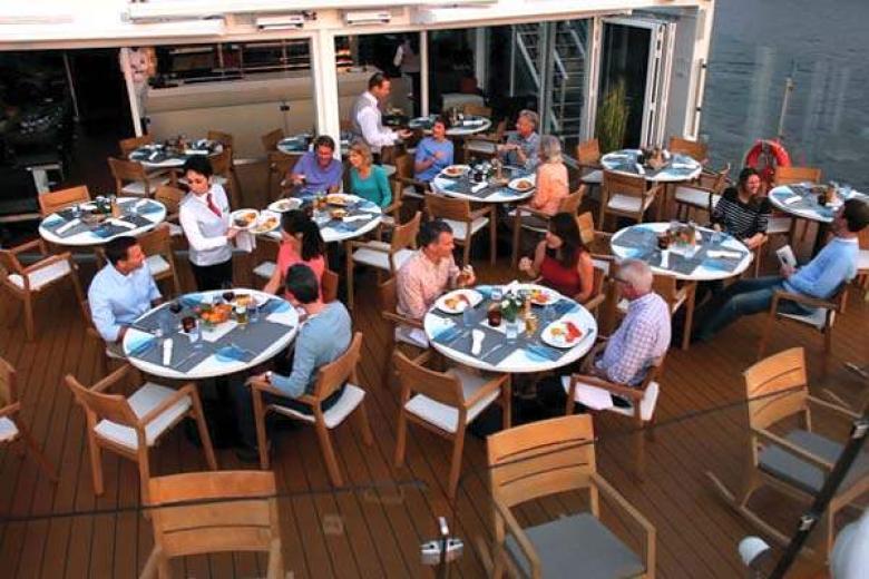 Aquavit Terrace Restaurant