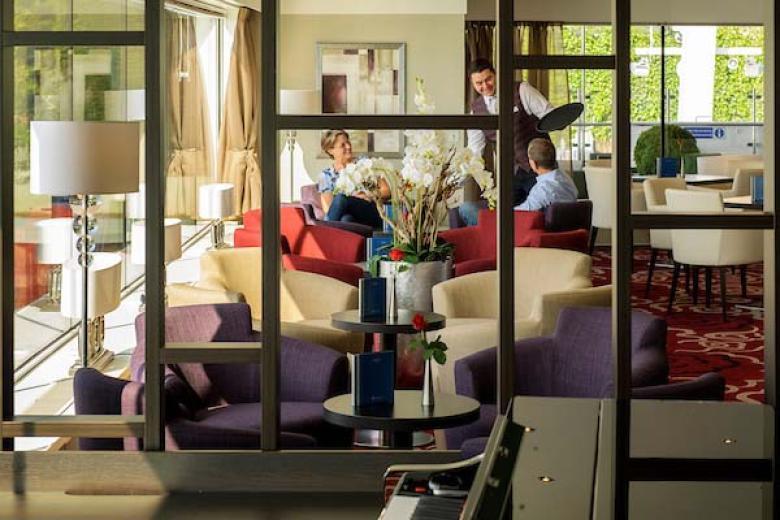 Avalon River Cruises - Panorama Lounge