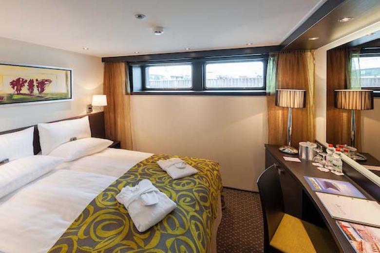 Avalon Waterways - Deluxe Stateroom