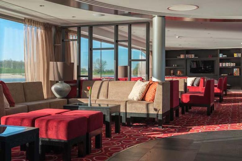 Avalon Waterways - Panorama Lounge