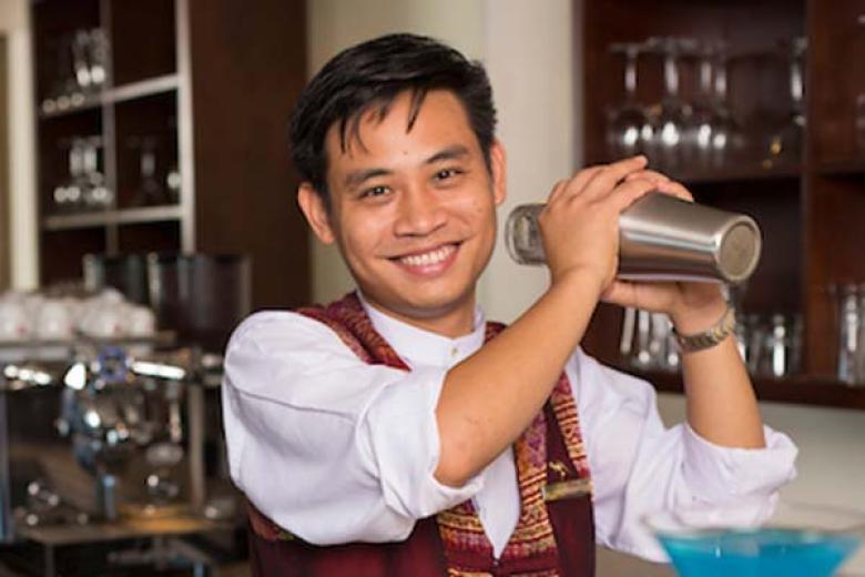 Avalon Waterways - Bar