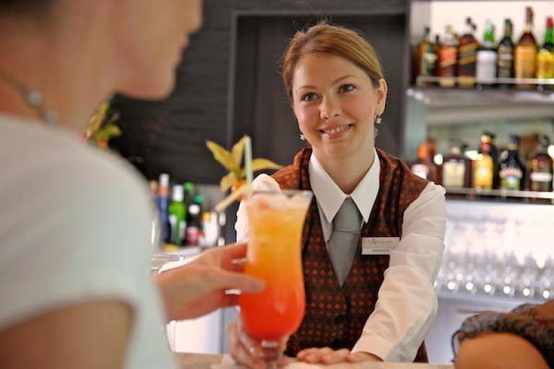 Avalon Waterways - Bar