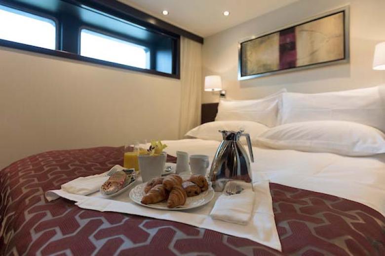 Avalon Waterways - Deluxe Stateroom