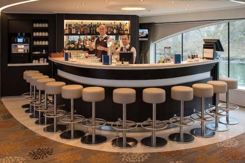 Avalon Waterways - Bar