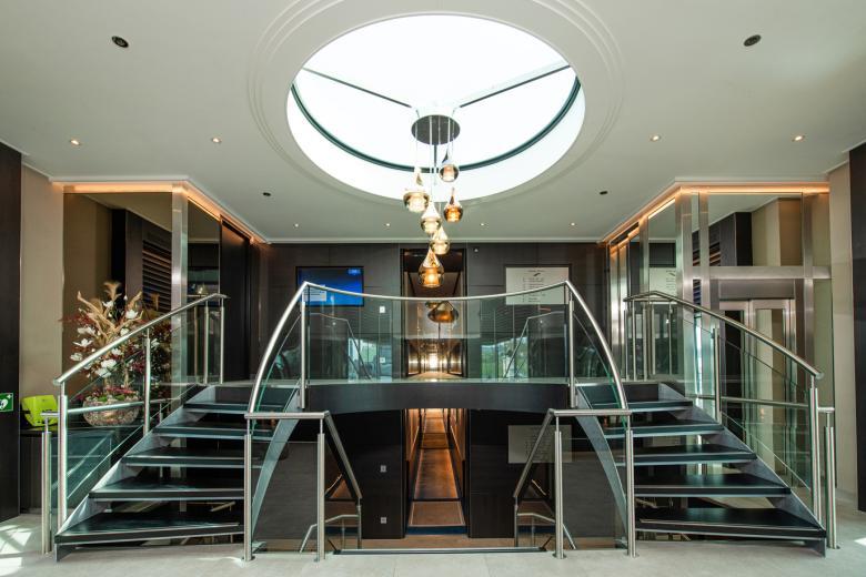 Avalon Waterways - Reception Atrium