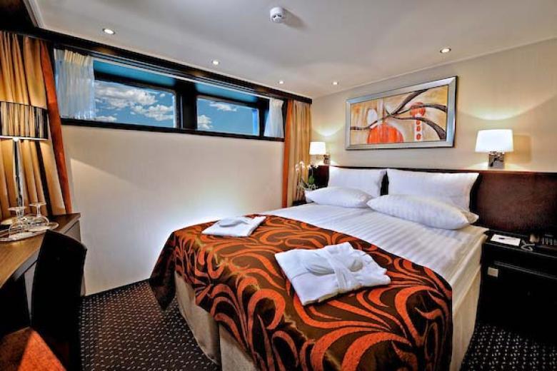 Avalon Waterways - Deluxe Stateroom