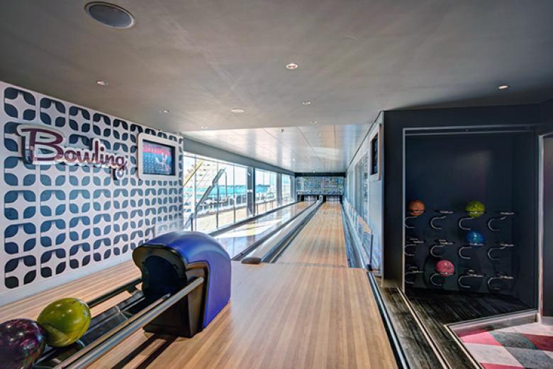 MSC Cruises - Bowling Alley