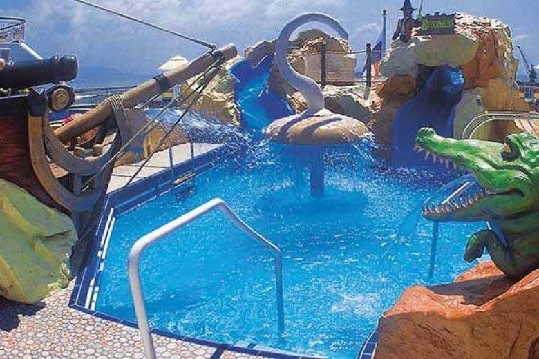 Buccaneers Wet and Wild Pool