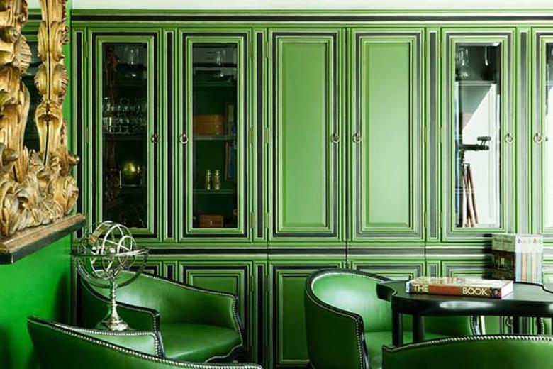 Uniworld Boutique River Cruises - Captain's Lounge
