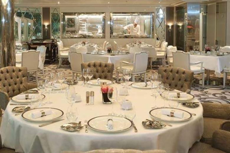 Club NeoRomantica Restauranct