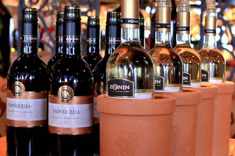 Cruise the Vineyards