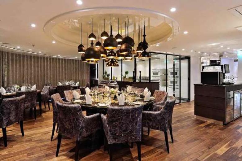 AmaWaterways - AmaLucia Dining