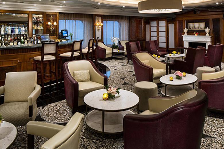 Azamara Cruises - Discoveries Lounge