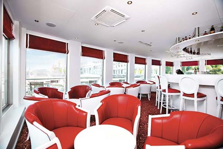 Uniworld Boutique River Cruises - Katerina Bar