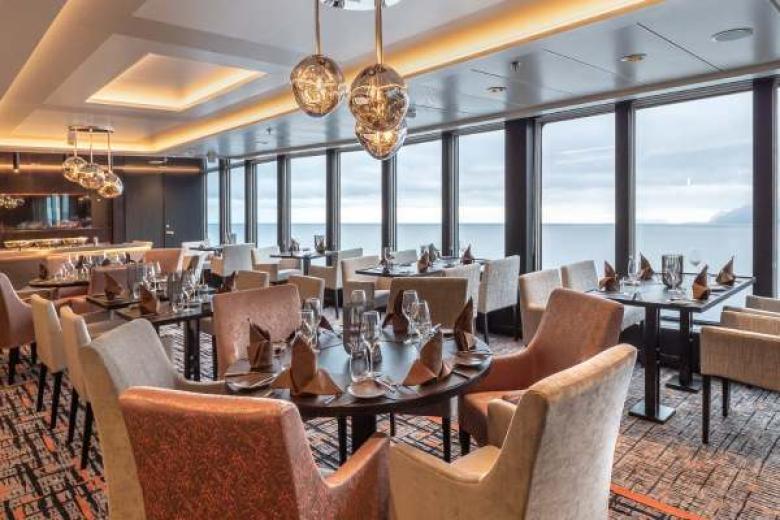 Hurtigruten Expeditions - Lindstrom Restaurant