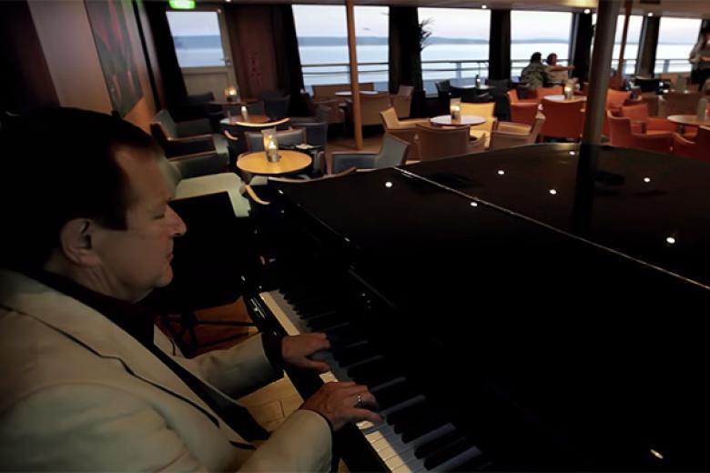 Viking River Cruises - Live Lounge Music