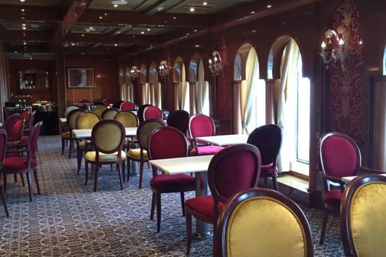 Pinnacle Grill Restaurant