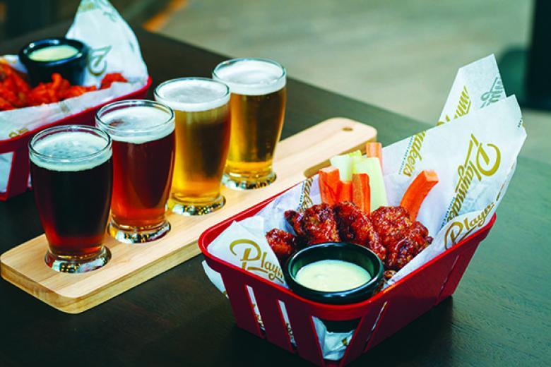 Royal Caribbean Cruises - Playmakers Bar