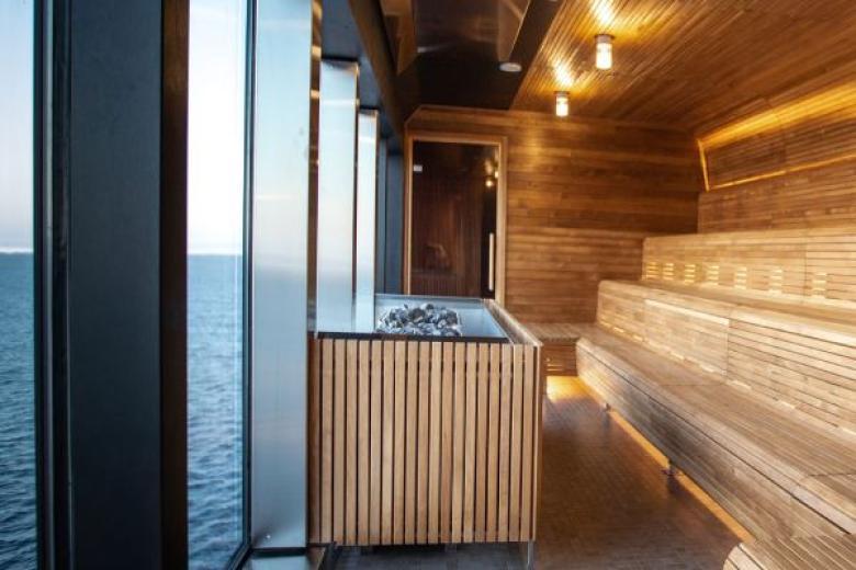 Hurtigruten Expeditions - Sauna