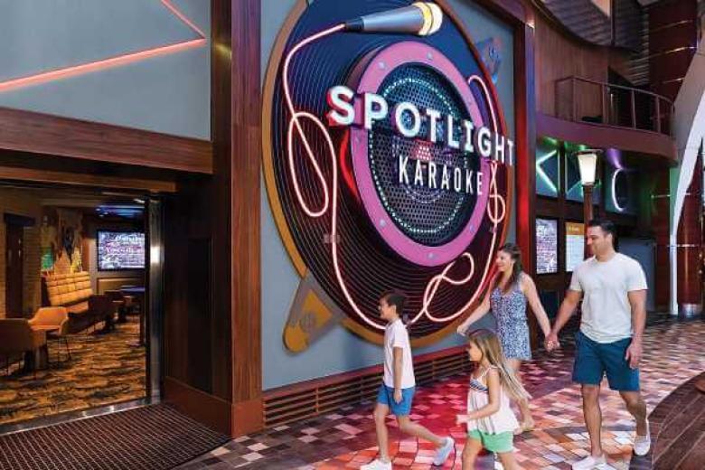 Royal Caribbean - Spotlight Karaoke