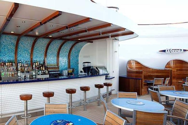Waves Bar