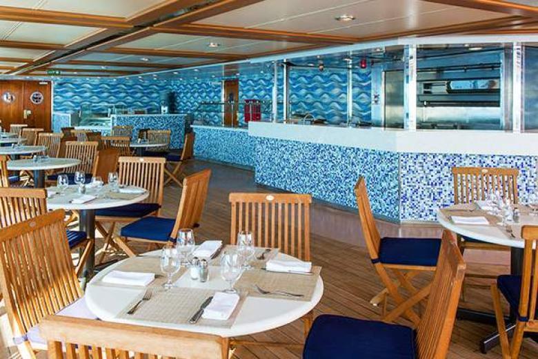 Waves Grill