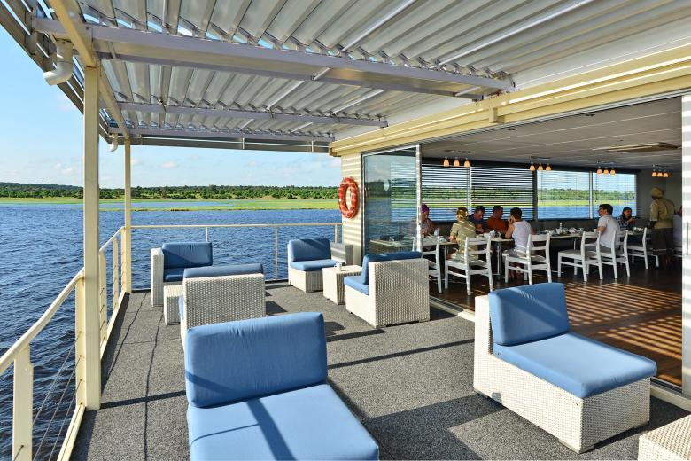 Zambezi Queen - Deck