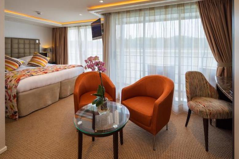 AmaWaterways - AmaSerena Suite