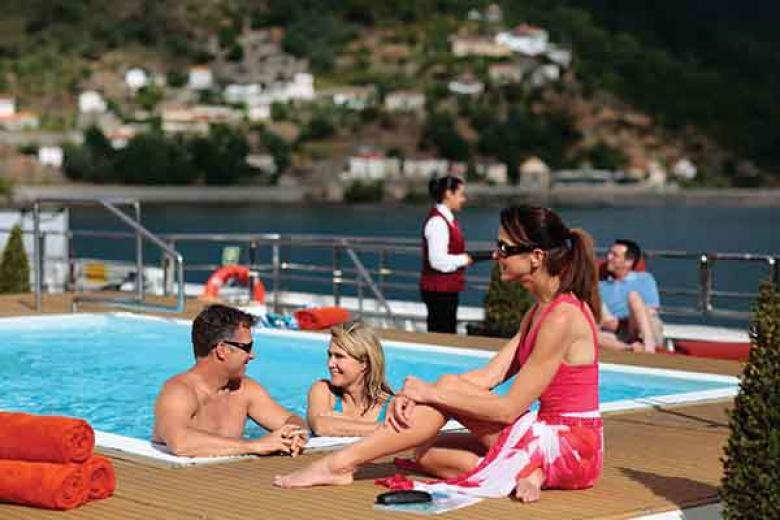 AmaWaterways- Pool
