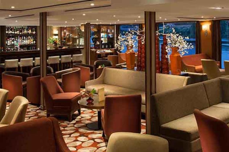 AmaWaterways- Public Spaces