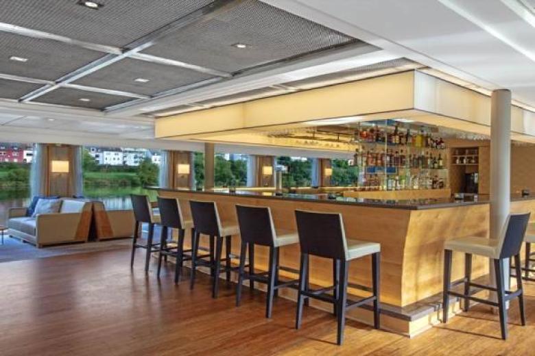 Viking River Cruises - Bar