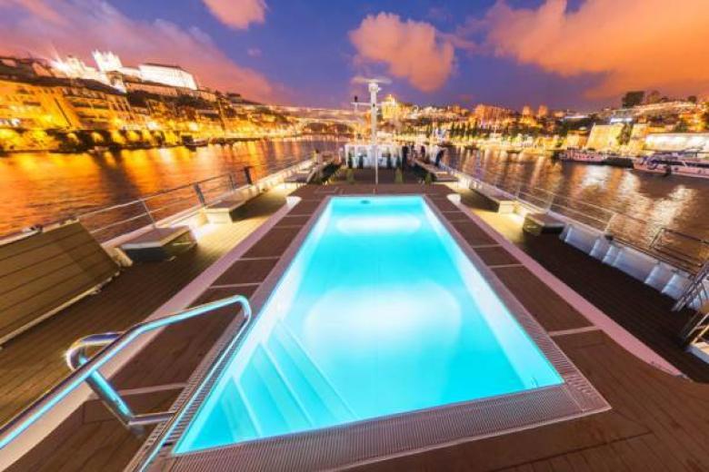 Viking River Cruises - Pool